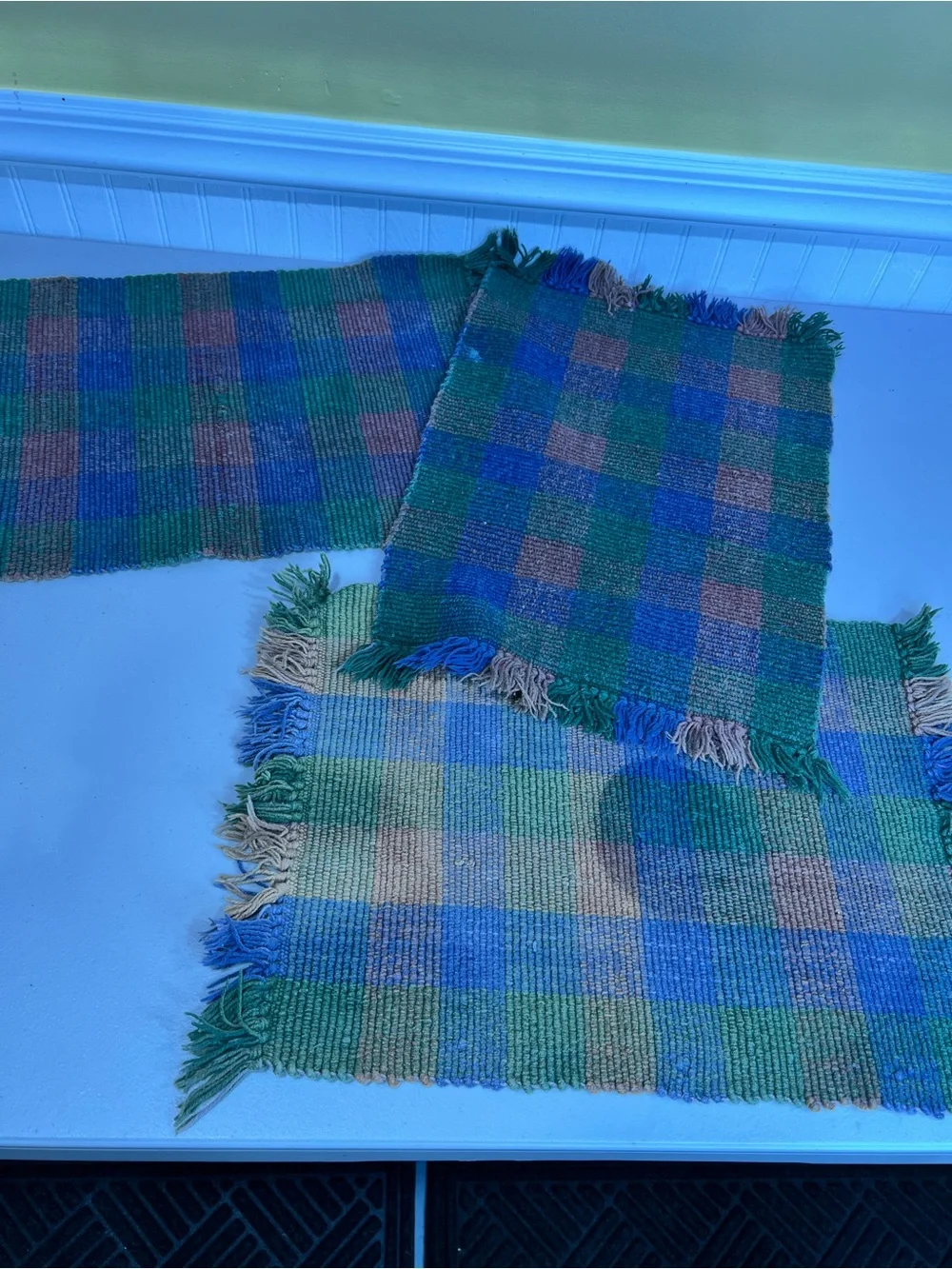 Handwoven Checkered place mats Green, Blue & Pink